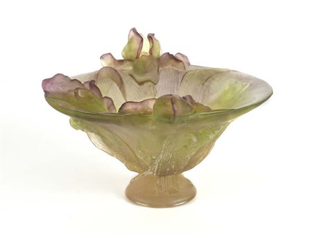 () Vaso modello Iris Entro scatola originale, marchio sotto la base Cristallo...