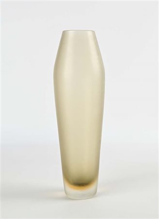 Paolo Venini (Milano 1895 - Venezia 1959) Vaso modello Incisi, Venini Murano...
