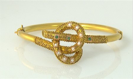 BRACCIALE BRACCIALE INIZIO XX SECOLO. In oro giallo 18 kt a cannavuota con...