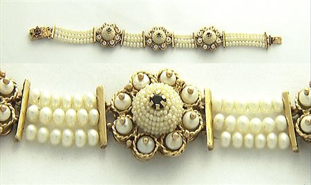 BRACCIALE BRACCIALE. In oro 12 kt a tre fili di piccole perle coltivate con...
