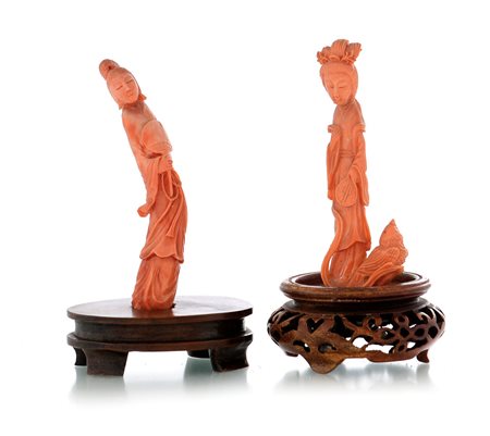 ARTE ORIENTALE DUE SCULTURE IN CORALLO, CINA, INIZIO XX SECOLO, raffiguranti...