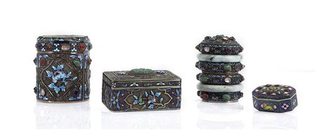 ARTE ORIENTALE QUATTRO SCATOLE IN ARGENTO DECORATE A SMALTI CON APPLICAZIONI...