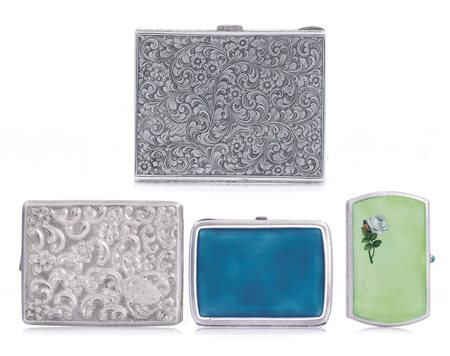 ARGENTI D'EPOCA QUATTRO PORTA SIGARETTE IN ARGENTO, INIZIO XX SECOLO, di...