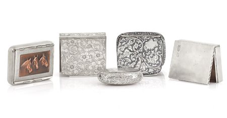 ARGENTI D'EPOCA TRE TABACCHIERE IN ARGENTO, UN PORTA SIGARETTE IN ARGENTO E...