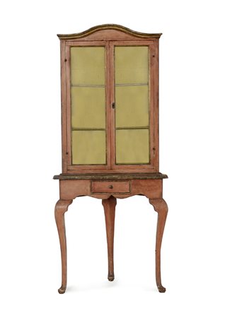 MOBILE DEL XVIII SECOLO CANTONALE IN LEGNO SCOLPITO E LACCATO, XVIII SECOLO,...