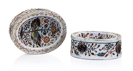 MEISSEN COPPIA DI SALIERE IN PORCELLANA, MEISSEN, XIX SECOLO, ovali con...