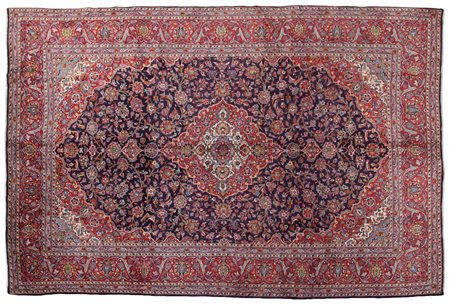KESHAN Persia centrale (Reg. Kum)Di recente manifattura.Cm. 364x246, mq. 8,95.
