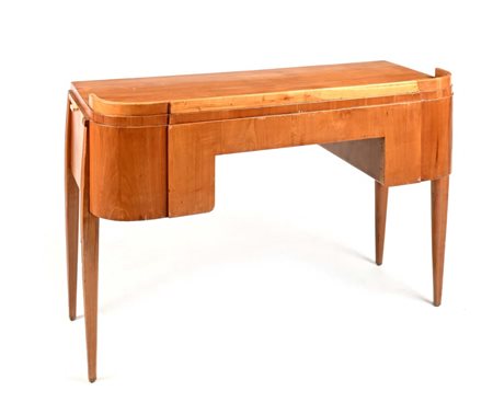 () Delizioso scrittoio di manifattura Francese con 5 cassetti e due piani...