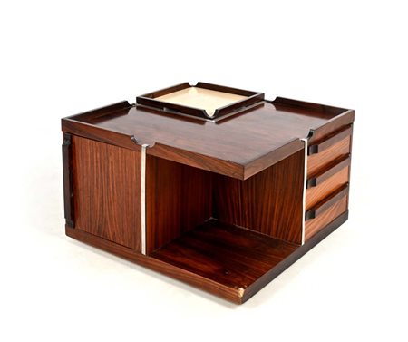 () Tavolino da salotto Delizioso tavolino basso da salotto in legno con...