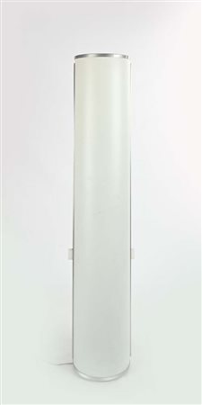 Marc Krusin (1973) Lampada modello Dot, prod. Pallucco Struttura in metallo...