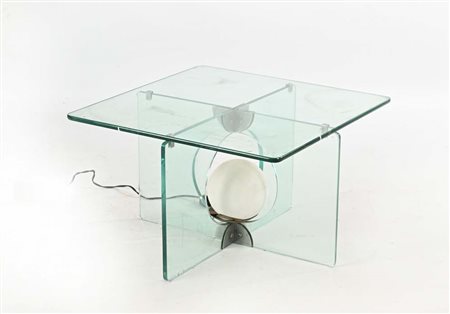 () Tavolino con lampada incorporata Anni '70 Struttura in vetro molato,...