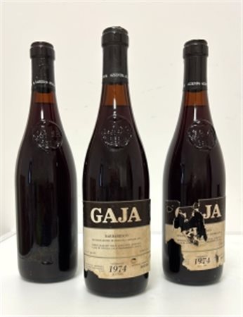 GRUPPO DI 3 BOTT. DI GAJA BARBARESCO 1974