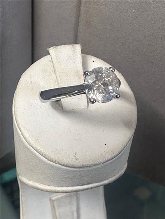 ANELLO CON SOLITARIO 1,73 CT