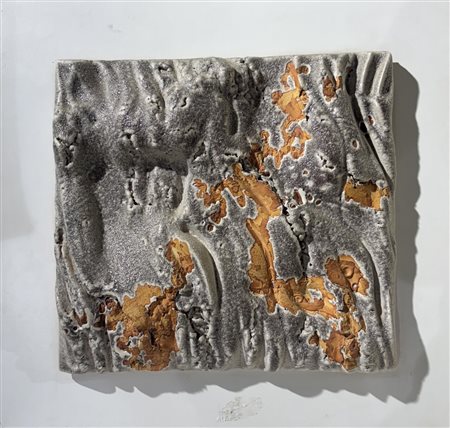 Su supporto in legno. Carlo Zauli (1926 - 2002) Formella con decoro informale...