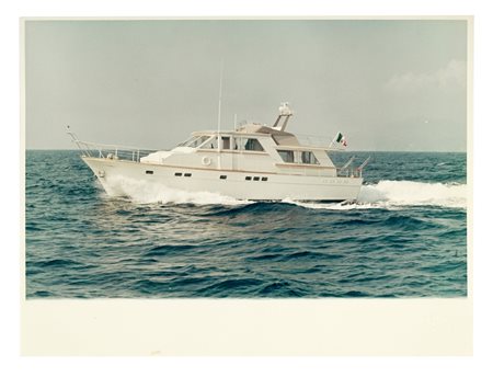 Album di fotografie professionali della Raffaello e altri transatlantici....