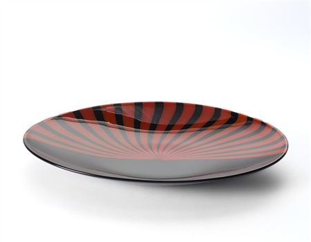 Lino Tagliapietra Centrotavola in vetro incamiciato nero a canne color corallo.