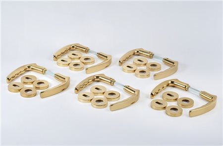 Angelo Mangiarotti Gruppo di cinque maniglie modello "Tesi lucido". Produzione O