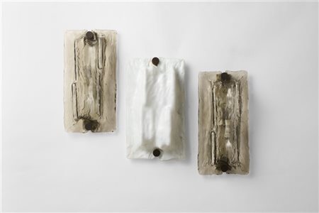 Toni Zuccheri Tre applique in vetro trasparente, di cui due fumé e una lattimo.