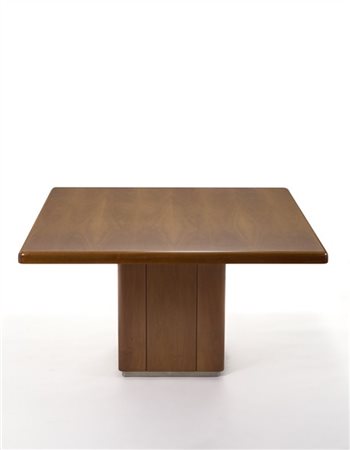 Marco Zanuso Tavolo modello "Eton". Produzione Arflex, Milano, anni '80. Legno i