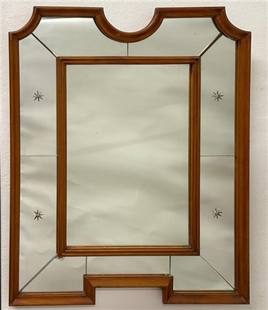 Specchiera Novecento con doppia cornice in legno intagliato e fascia esterna sp