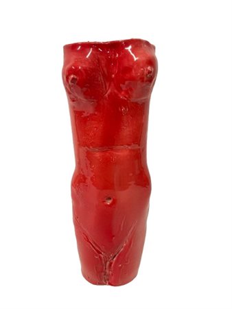 Tolomeo Grande vaso scultoreo in ceramica smaltata rossa sotto vetrina raffigura
