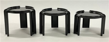 Giotto Stoppino Tre tavolini a nido modello "4905/06/07". Produzione Kartell, Mi