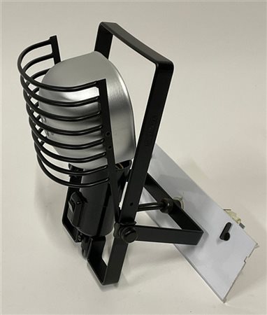 Ernesto Gismondi Parte di un sistema a barra della lampada da parete modello "Si