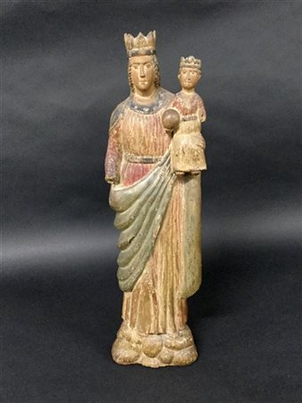 Antica scultultura in legno intagliato e laccato raffigurante Madonna con Bambi