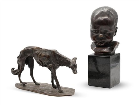 Lotto composto da due sculture in bronzo raffiguranti "Levriero" e "Testa di fa