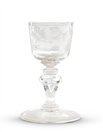 Manifattura di Boemia, secolo XIX. Bicchiere in cristallo inciso con scene di c