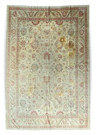 Tappeto Azeri, Caucaso, secolo XX. Decoro all over floreale policromo su fondo