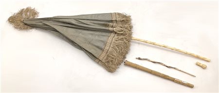 Arte del secolo XIX. Lotto di due elementi di bastoni ed un ombrellino con pres