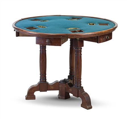 Tavolino da gioco con piano circolare, riserva in panno verde con piccoli scomp