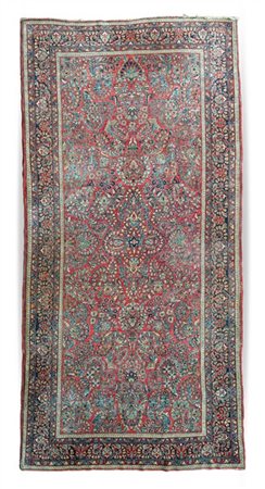 Tappeto Sarouk, Persia, secolo XX. Decoro all over floreale su fondo rosa (cm 3