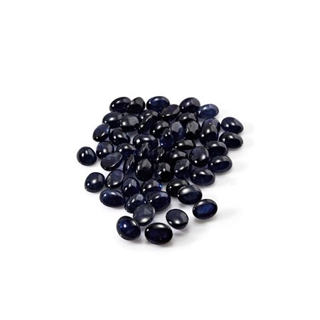  
Lotto di zaffiri in cartina per totale ct 227,80 
 mm 10,00x8,00