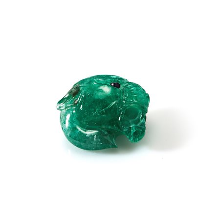  
Smeraldo in cartina ct 35,22 
 mm 25,00 x 22,00 h mm 9,00 circa