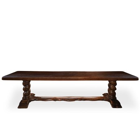 Fratino con piedi a torchon e grande piano in noce, 17° secolo