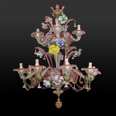 Lampadario in vetro di Murano policromo stile rezzonico a 13 luci in due ordini elettrificazione esterna, 19° secolo