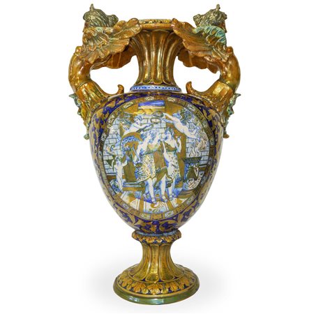 Manifattura Santarelli (Gualdo Tadino)  - Anfora in maiolica policroma decorata con figure classiche fronte e retro, prese modelfine a figure alate, 19° secolo
