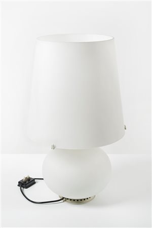 Max Ingrand - Fontana Arte (Bressuire, 20/12/1908 - Parigi, 25/08/1969) ,  
Lampada da tavolo modello "1853" 1954
 Cm 34x20 Ø