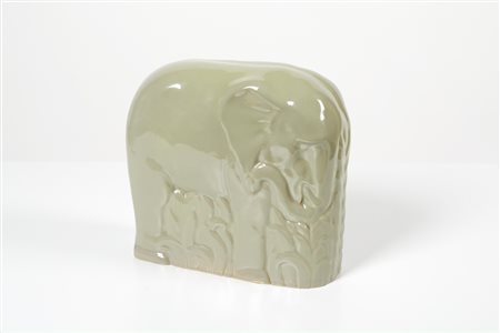 Gio Ponti (Milano, 1891 - Milano, 1979) 
Elefantino  1930
 Cm 20,5x20,5x8,5
