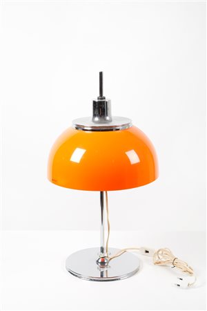 Guzzini (Recanati, 1912 - ) 
Lampada modello "Faro" Anni '70
 Cm 61x33 Ø