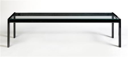 Gae Aulenti (Palazzolo dello Stella, 1927 - Milano, 2012) 
Tavolino 
 Cm 34x128x40