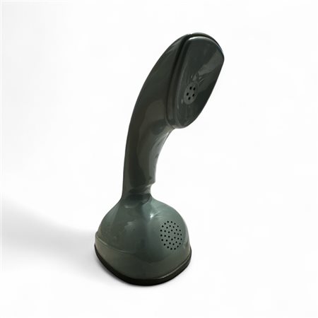 Gosta Thames (01/12/1916 - 14/09/2006) 
Telefono "Cobra" Anni '50
 Cm 22x10x11