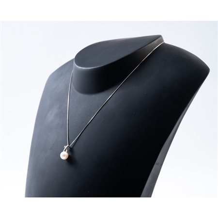 COLLANA in oro bianco 18 KT con brillante e perla