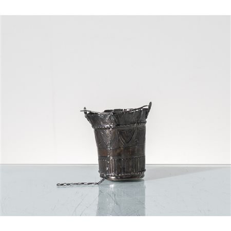 OFFICINE NAPOLETANE PRIMA METÀ XIX SEC., Secchiello aspersorio