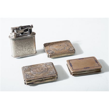 TRE TABACCHIERE E ACCENDINO