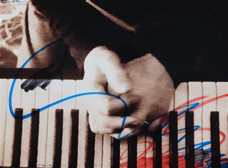 Giuseppe Chiari, Gesti sul piano, 1995