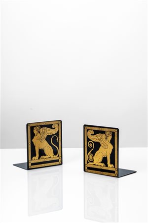 Piero Fornasetti (Milano 10/11/1913 - Milano 09/10/1988)  - Coppia di fermalibri, decoro sfinge, 1960 circa