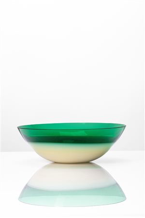 Carlo Moretti ( )  - Coppa in vetro soffiato bicolore, 2003